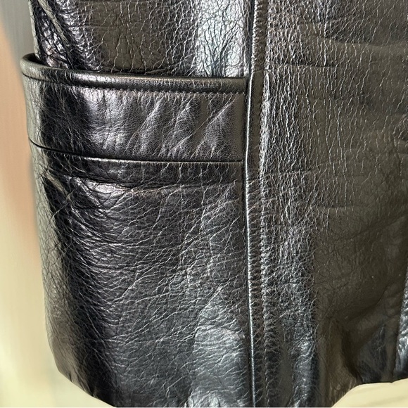 Guess Vintage 90"s Leather Jacket - Size Medium - Picture 4 of 10